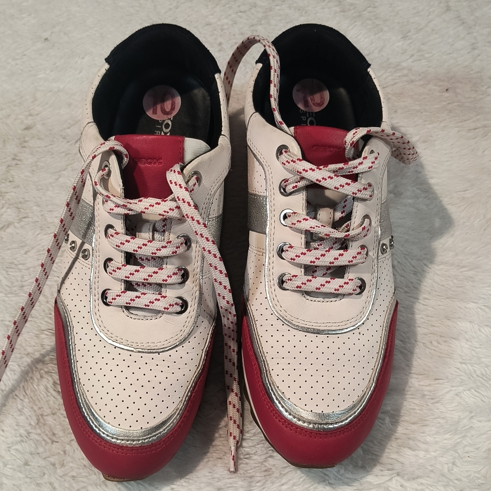 Geox Tabelya White Leather & Red Suede Studded Sneakers Size 10/40